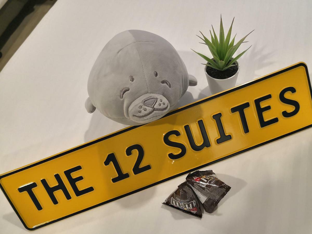 The 12 Suites @ Empire Damansara Petaling Jaya Room photo