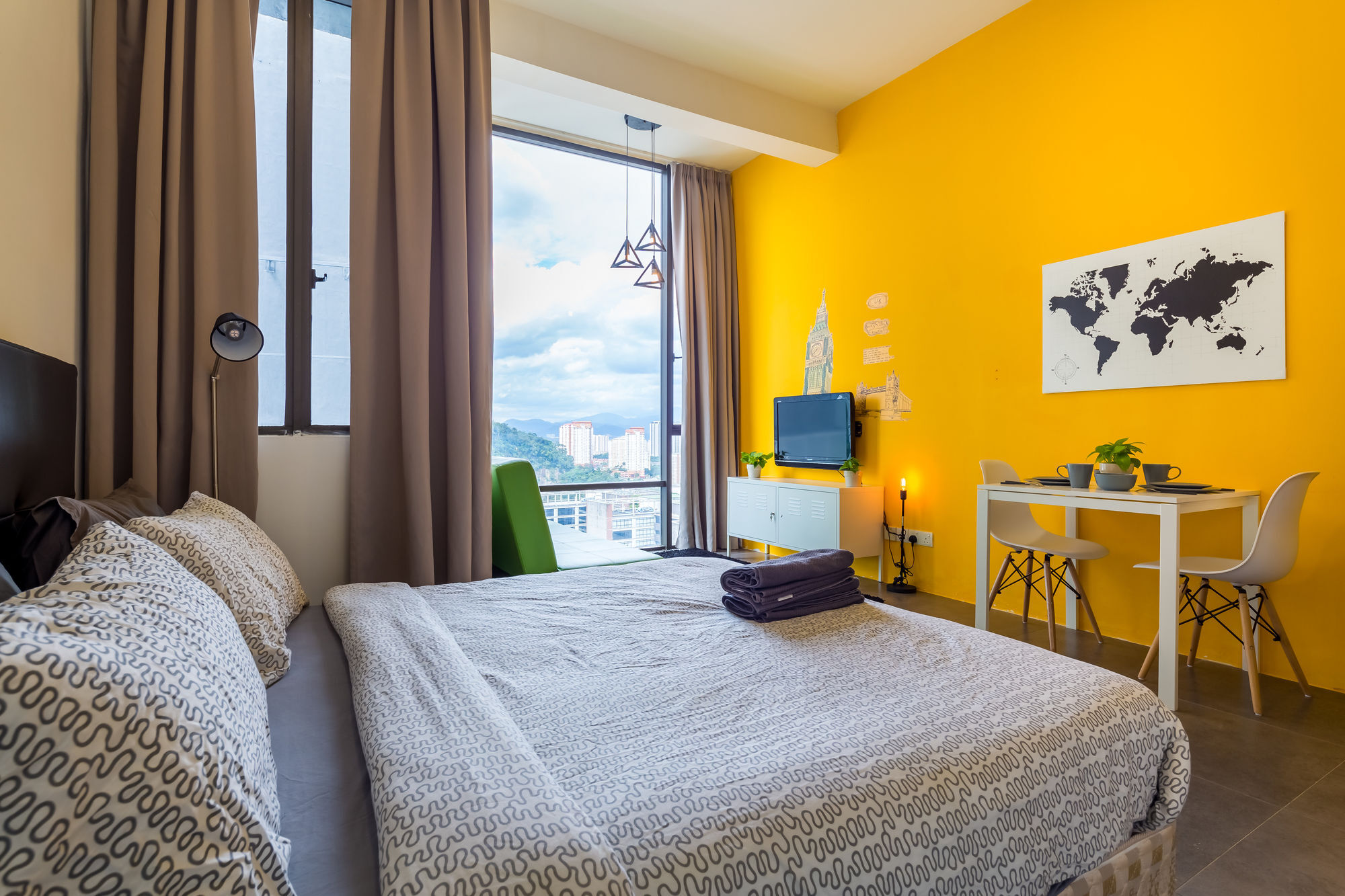 The 12 Suites @ Empire Damansara Petaling Jaya Exterior photo