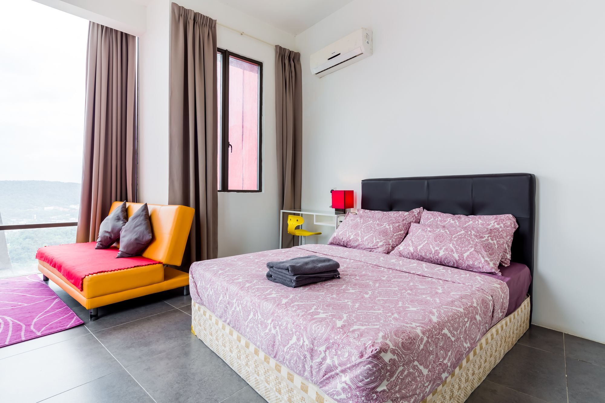 The 12 Suites @ Empire Damansara Petaling Jaya Exterior photo