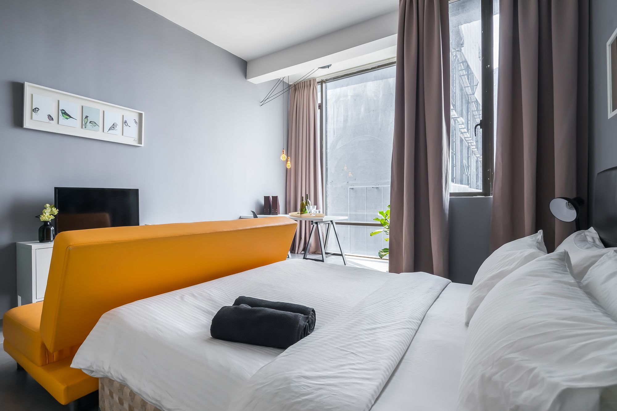 The 12 Suites @ Empire Damansara Petaling Jaya Exterior photo