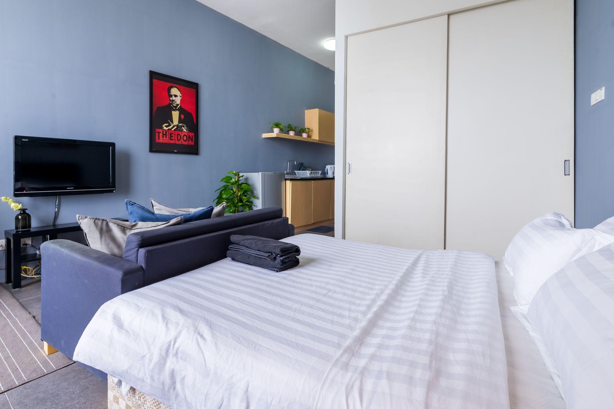The 12 Suites @ Empire Damansara Petaling Jaya Exterior photo